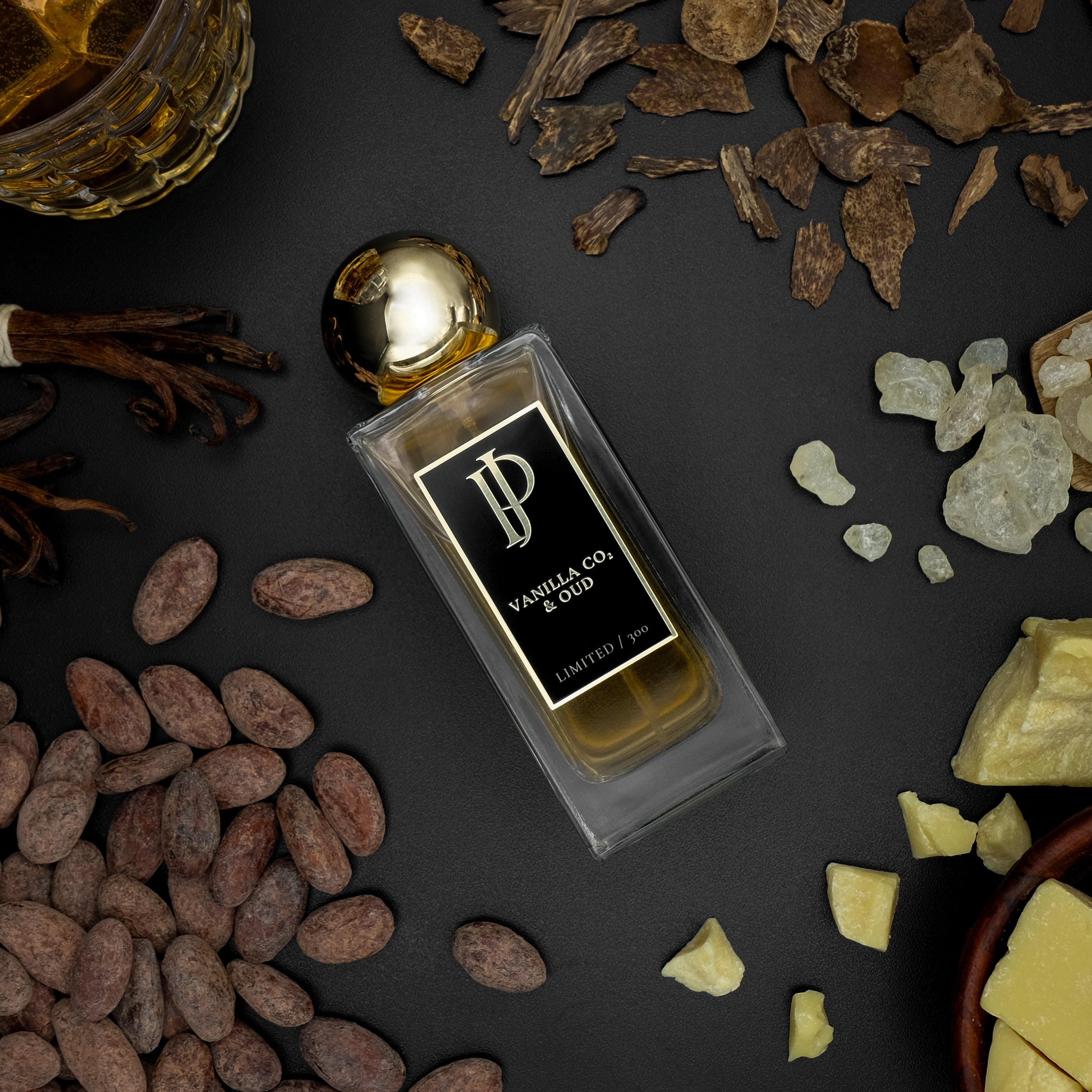 Vanilla CO₂ & Oud